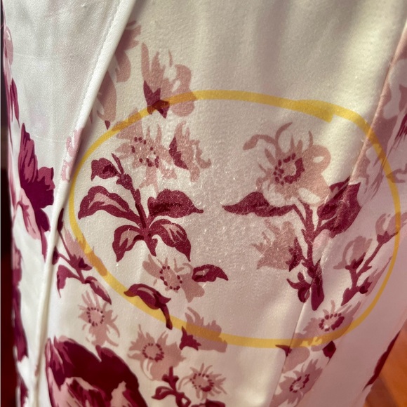 Reformation size 6 satin dress (white with burgundy flowers). - Picture 9 of 12